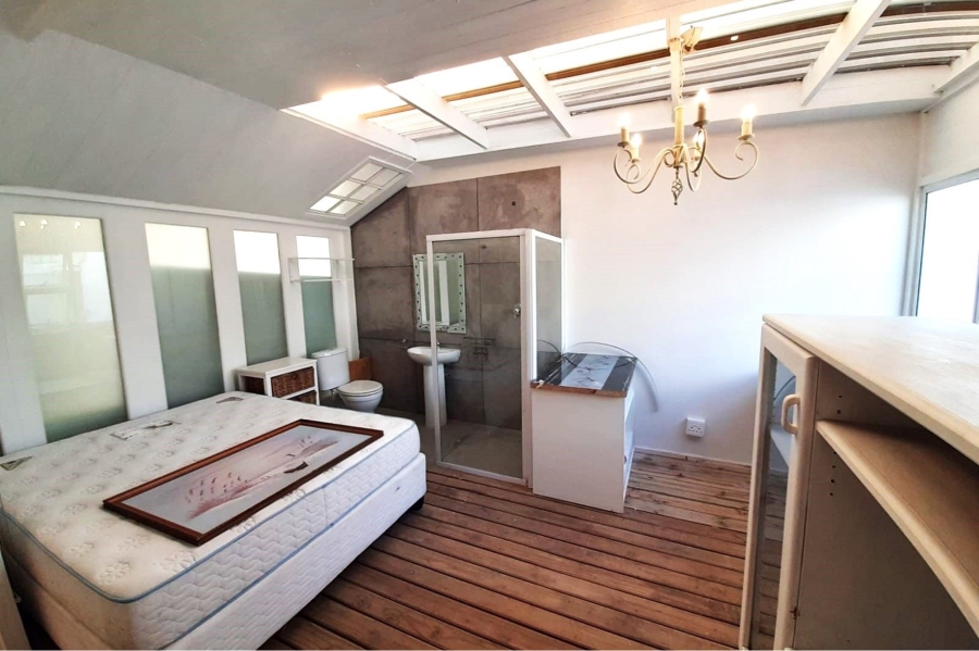 To Let 1 Bedroom Property for Rent in Country Club Western Cape